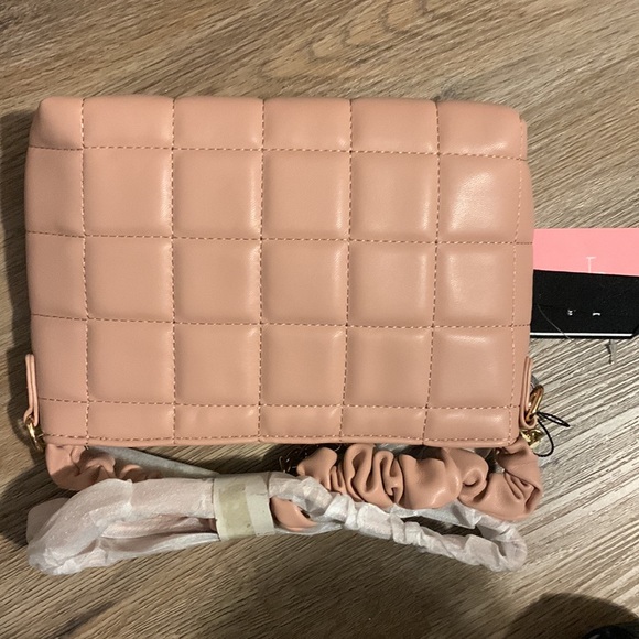 Pink purse - Picture 4 of 5